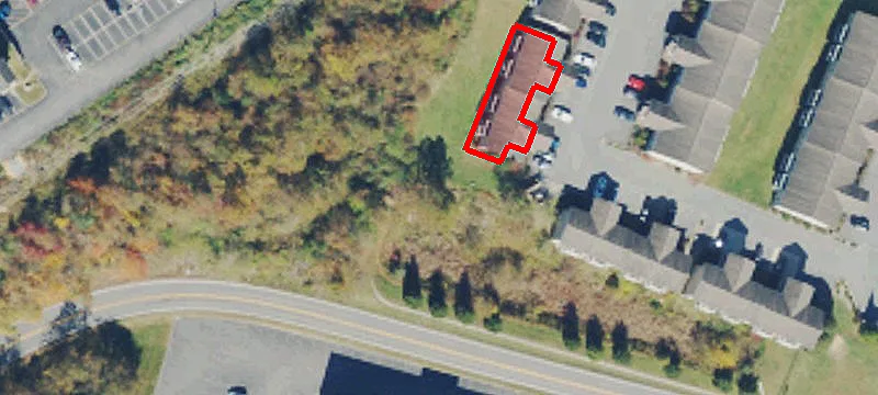 1004 Run Rd