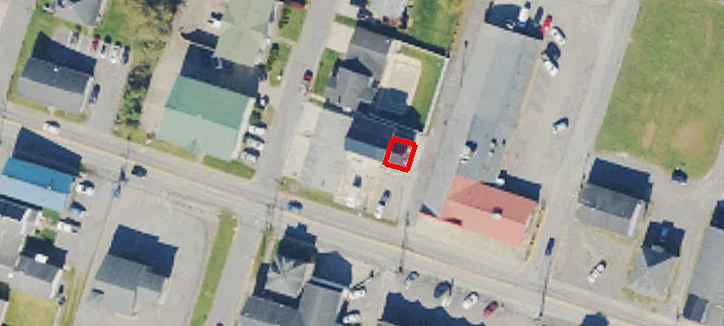 3456 University Ave