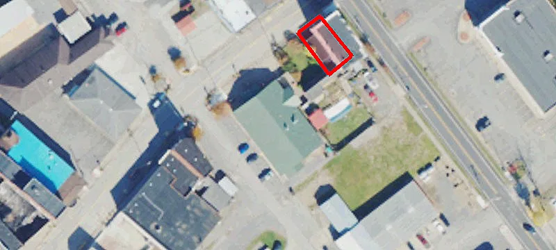 105 Railroad St