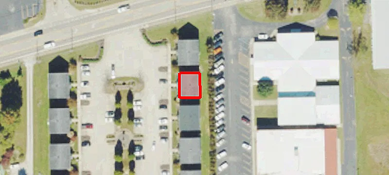 15 Chase Dr