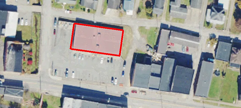 121 Main St