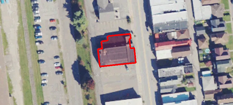 743 Main St