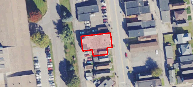 827 Main St