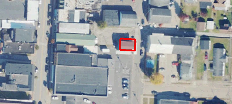 313 Baker Ave