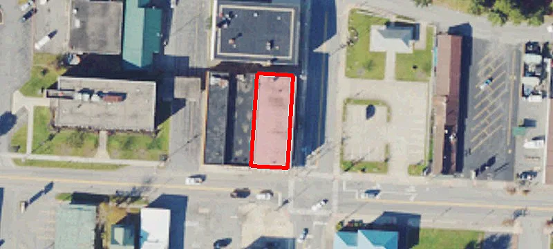 521 Main St