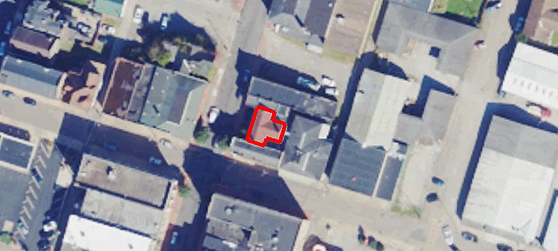 806 Charles St