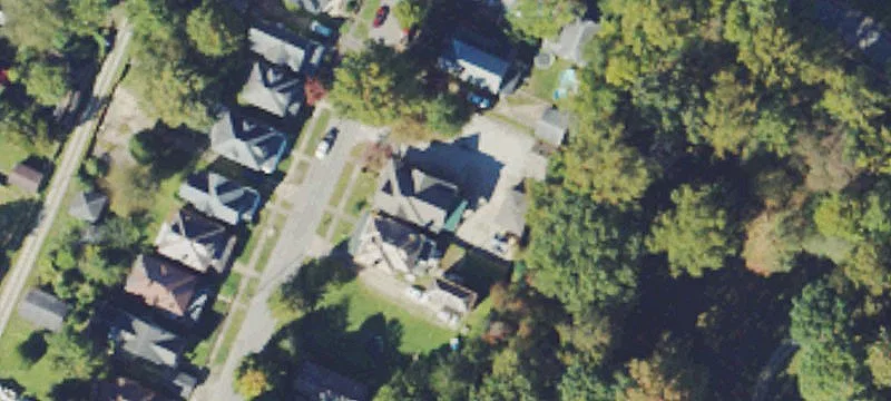 1036 Laird Ave