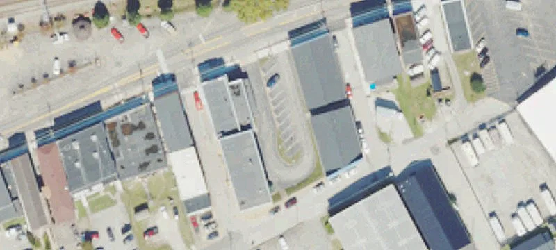 2761 Main St