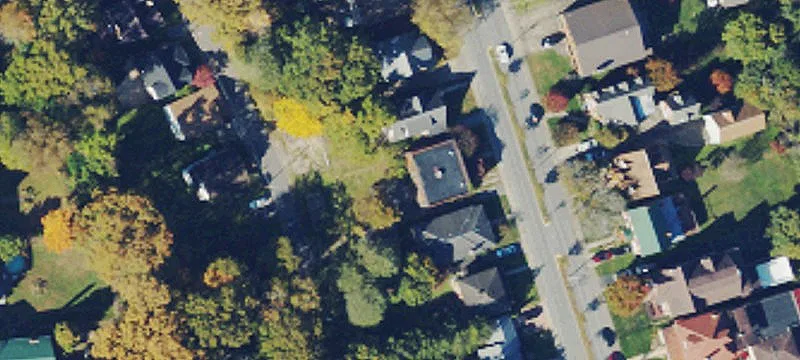 518 Woodlawn Ave