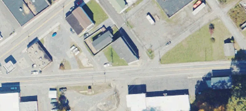 310 2nd St