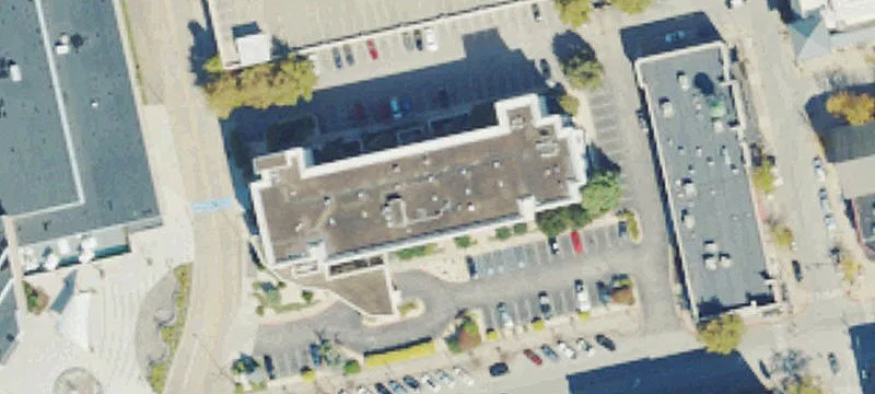 800 3rd Ave