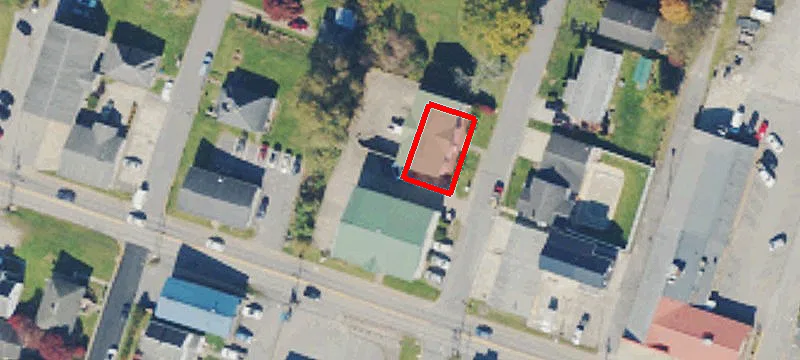 403 Broadway Ave
