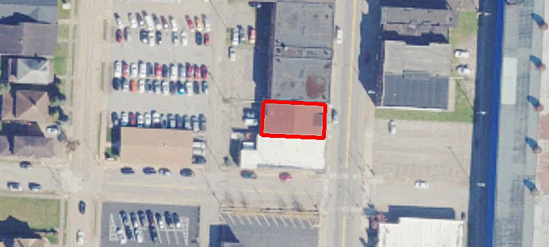 3171 Main St