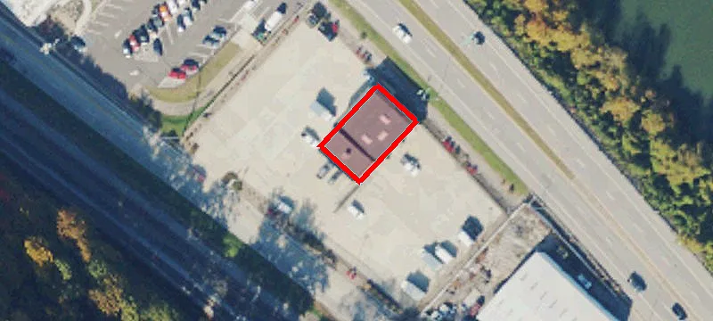 320 Maccorkle SE Ave