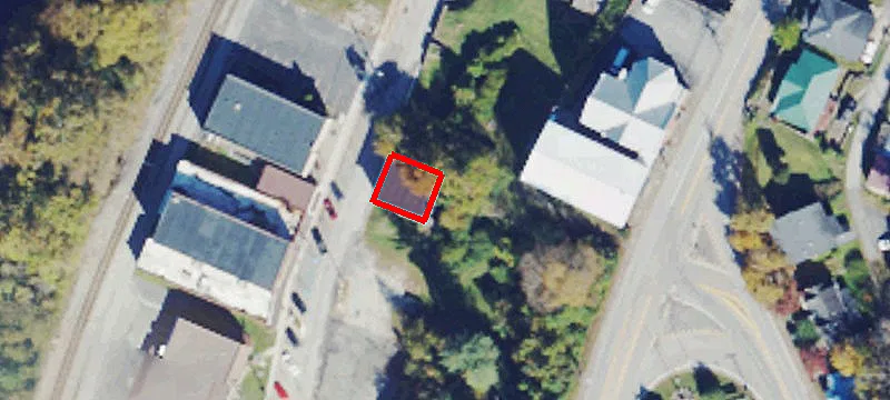 412 Main St