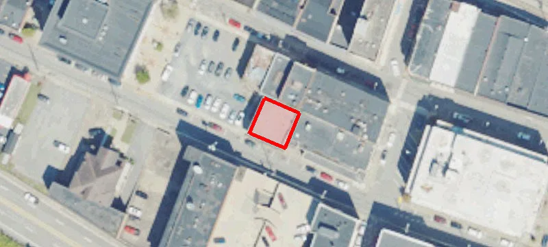 211 Main St