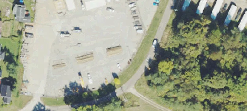 415 Lewis Ln