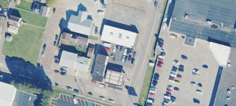 109 Marshall N St
