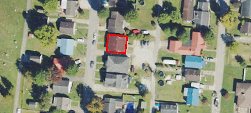 110 Lewis Ave