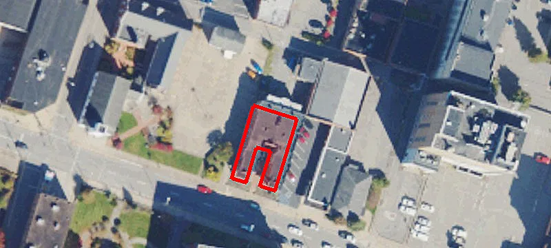 448 Main St