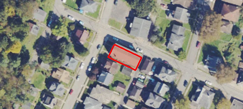 3502 Elm St