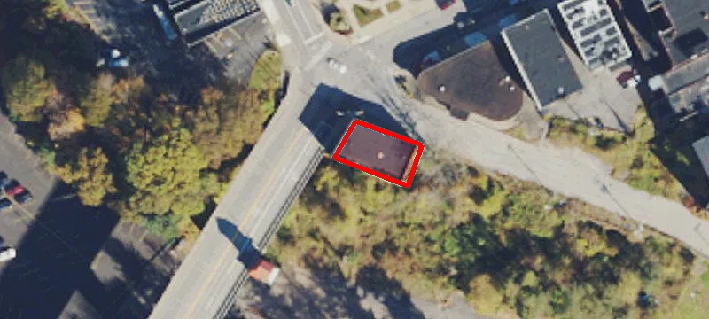 98 Adams St