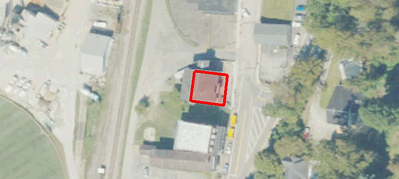 501 Main St