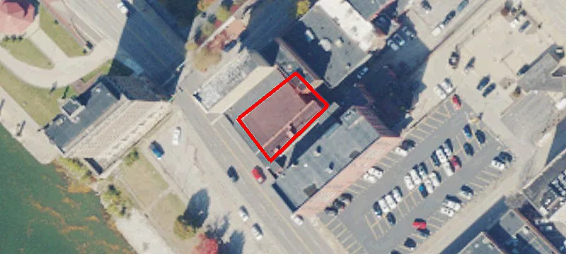 806 Kanawha E Blvd