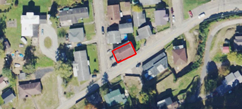 102 Early St