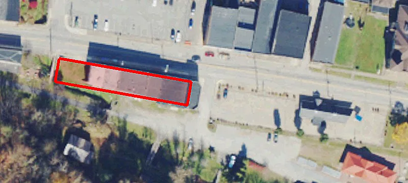 122 Main St
