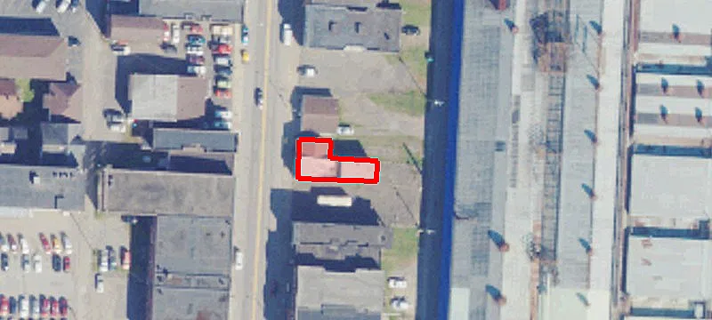 3144 Main St