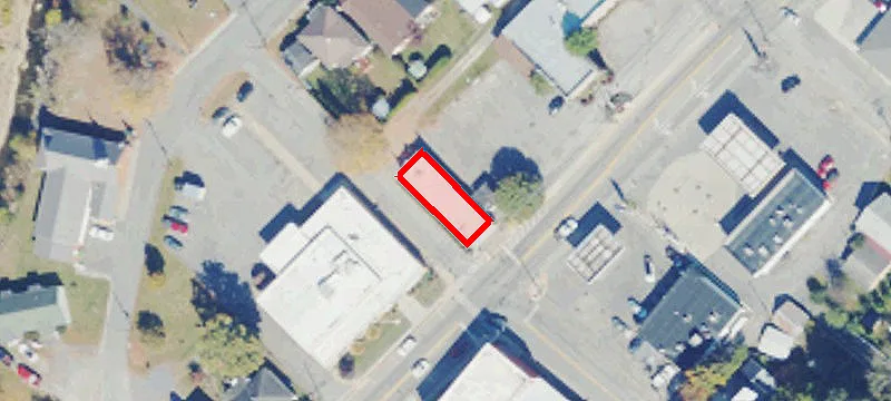 873 Main E St