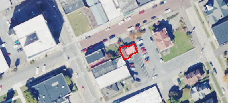 210 Ballengee St