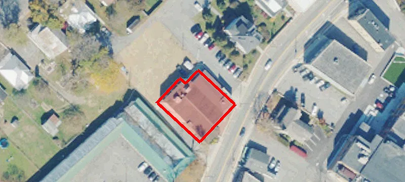 34 Main St