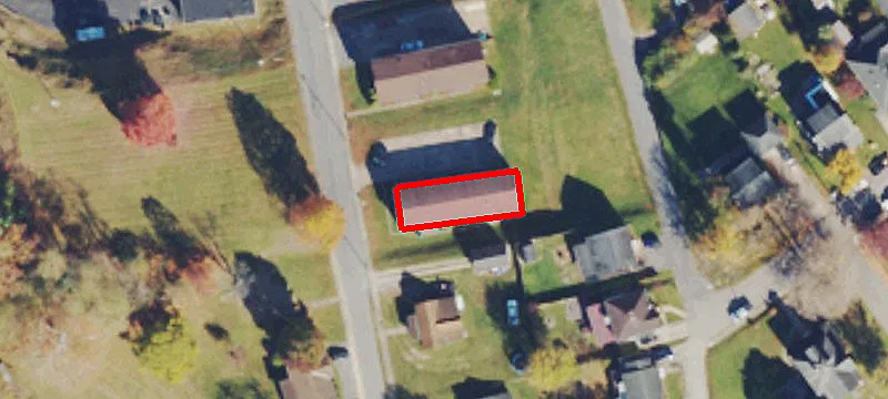 124 Davis St
