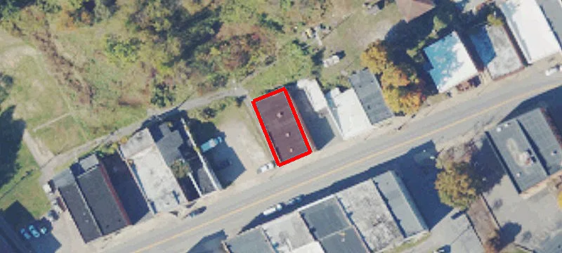 713 Main St