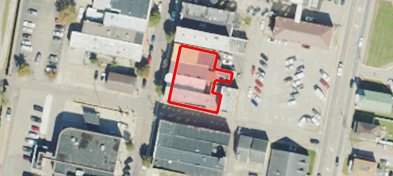 500 Main St