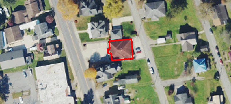206 Main St