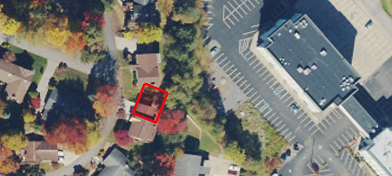 1317 Pineview Dr