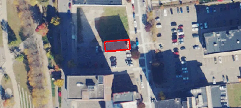 1131 Main St