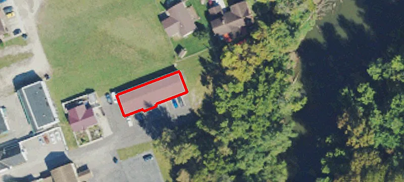 6472 Farmdale Rd