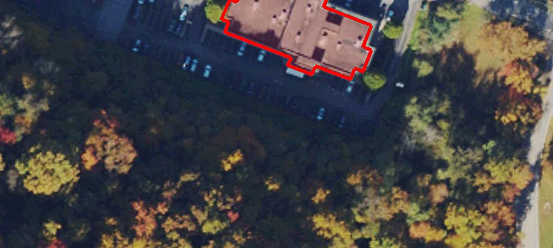 2345 Chesterfield Ave
