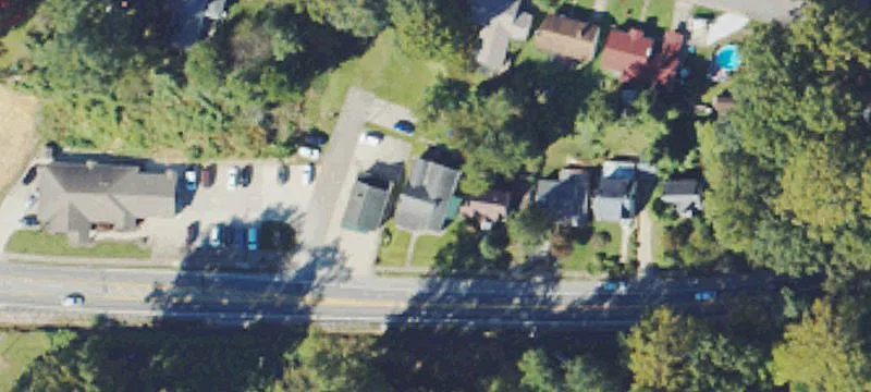 1003 Emerson Ave