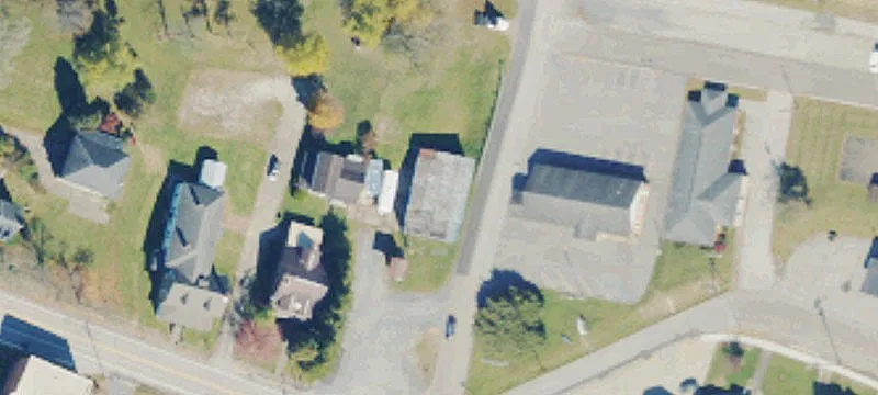 302 Myles Ave