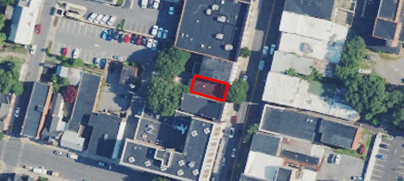 220 Queen St