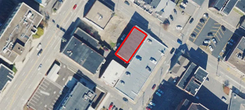 132 Pleasant St