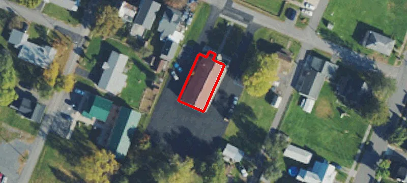 326 Everett Pl