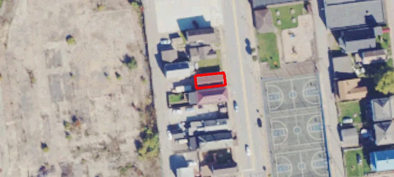 629 Main St