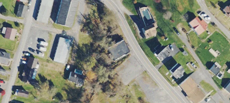 201 Main Ave