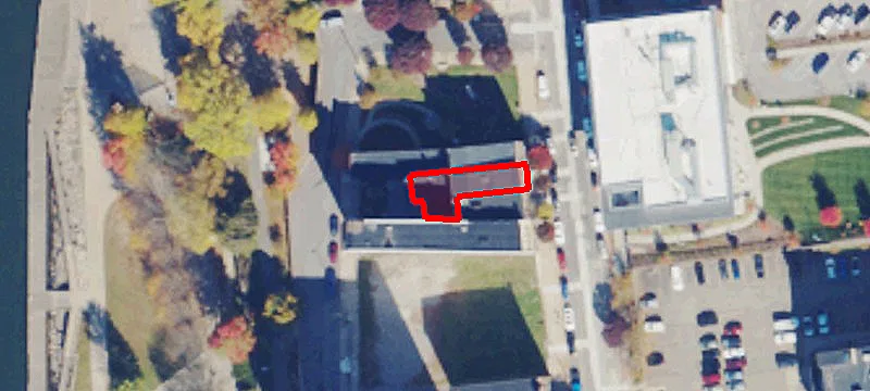1109 Main St